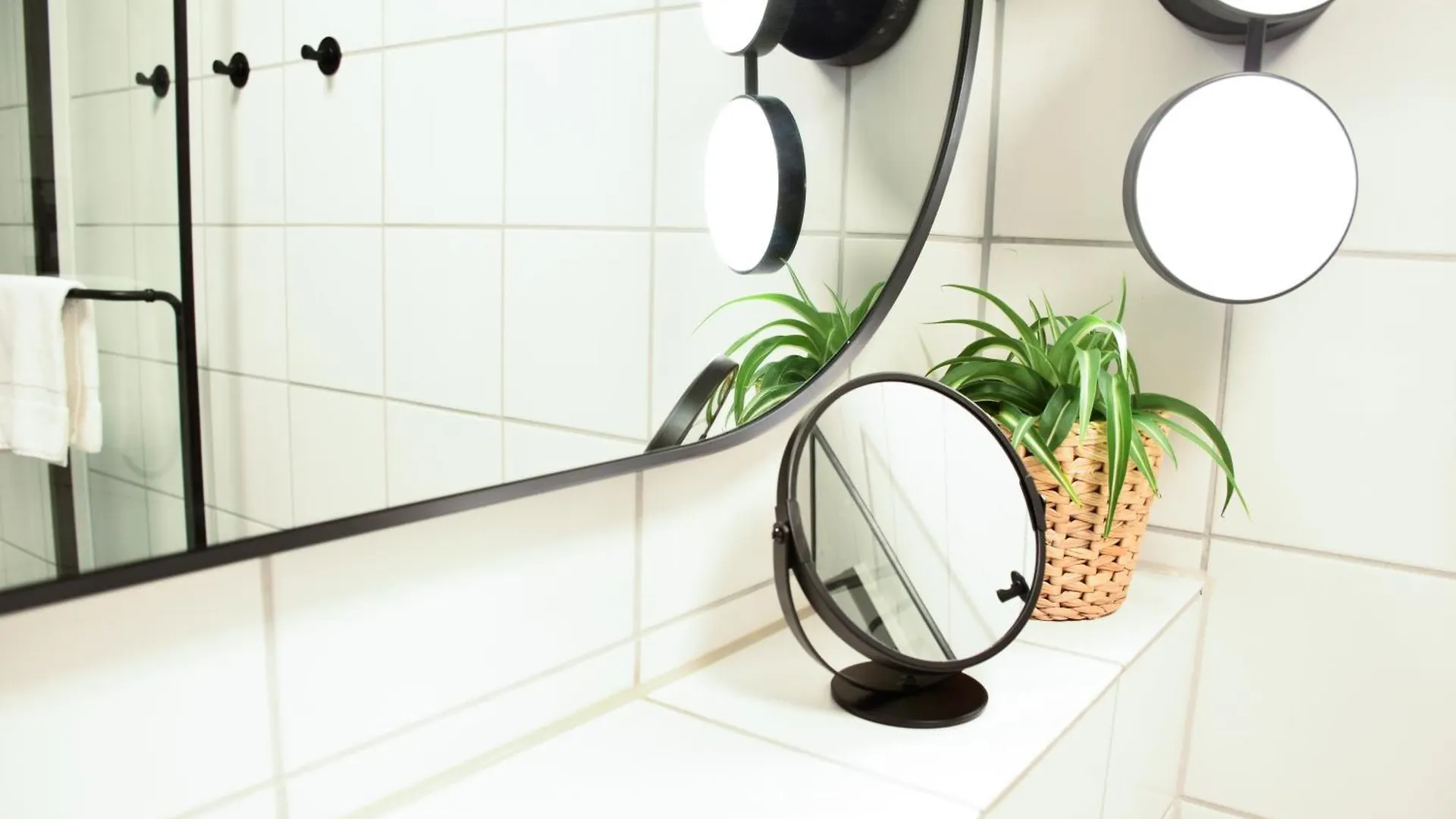 Stycoz - Modern Studio - Central Kempten Apartment