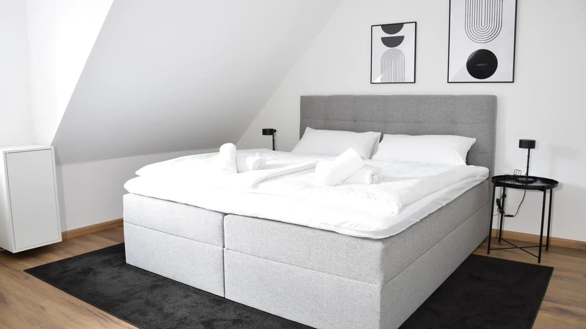 Stycoz - Modern Studio - Central Kempten Germany